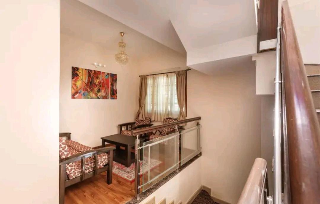 Tulip Villa Bangalore Exteriör bild