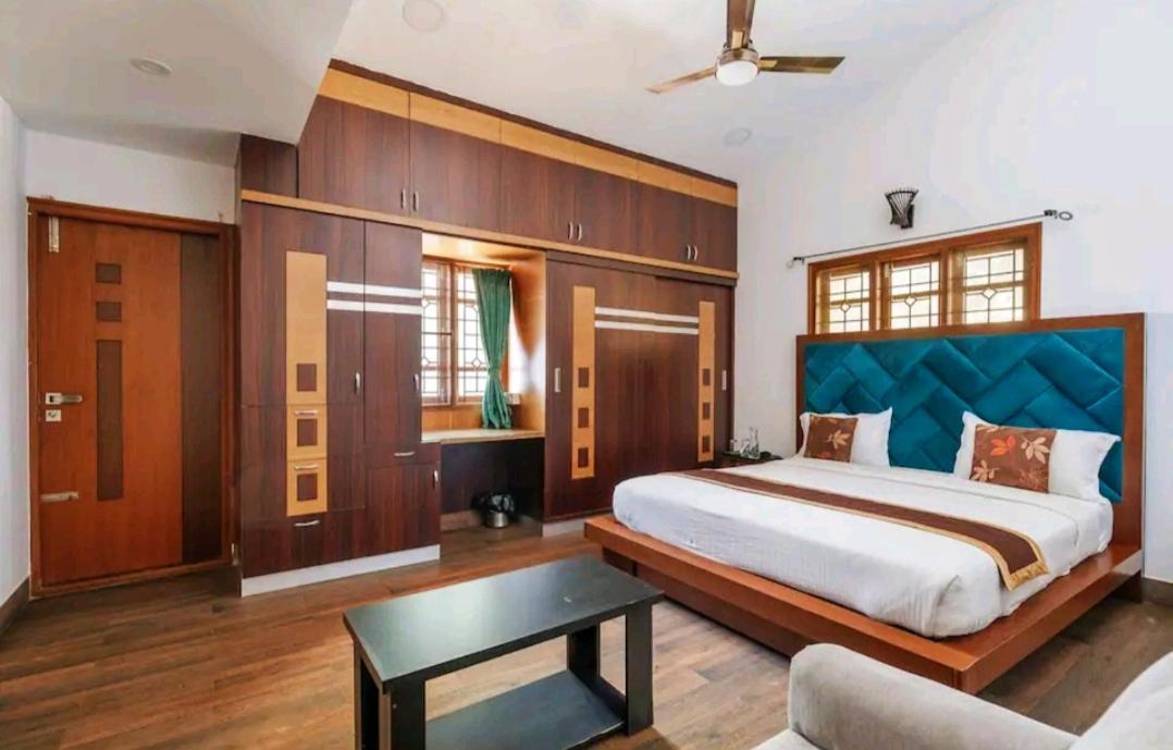 Tulip Villa Bangalore Exteriör bild